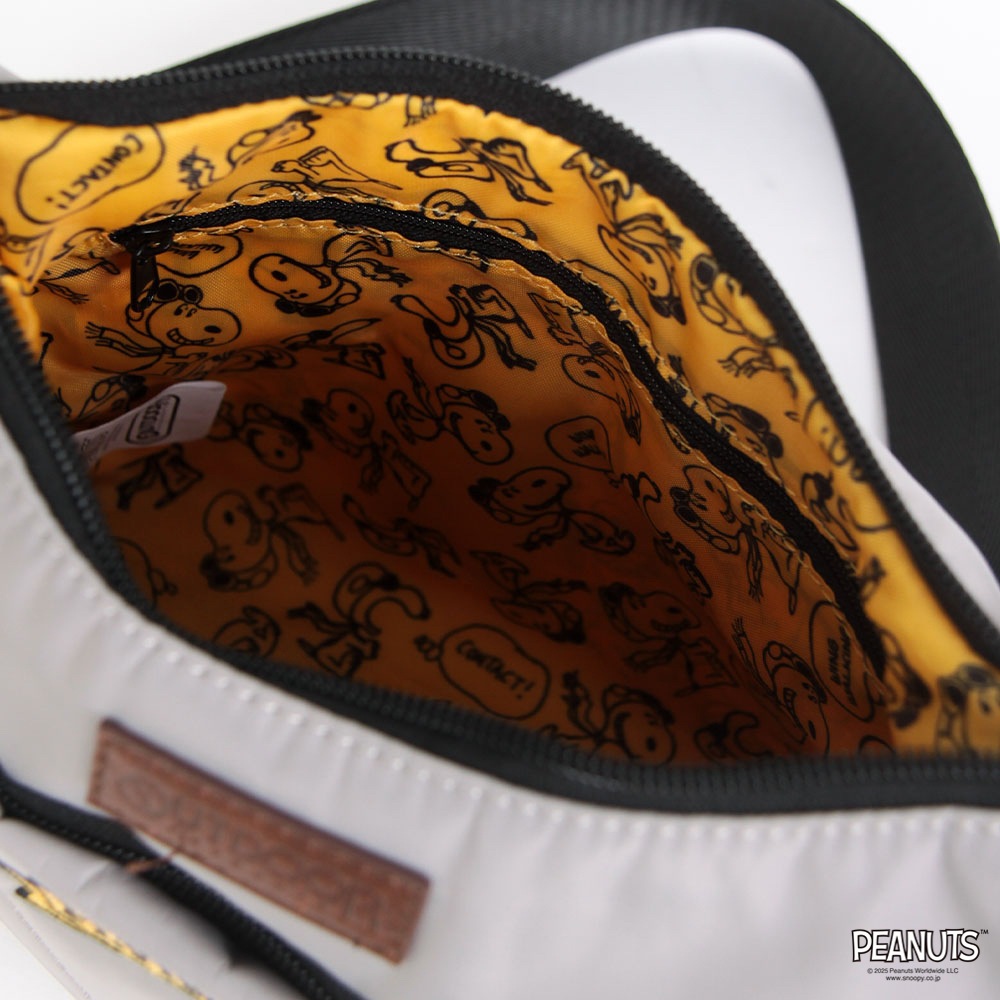 【OUTDOOR PRODUCTS】<br>PEANUTSコレクション スヌーピー ミニショルダー ODB033