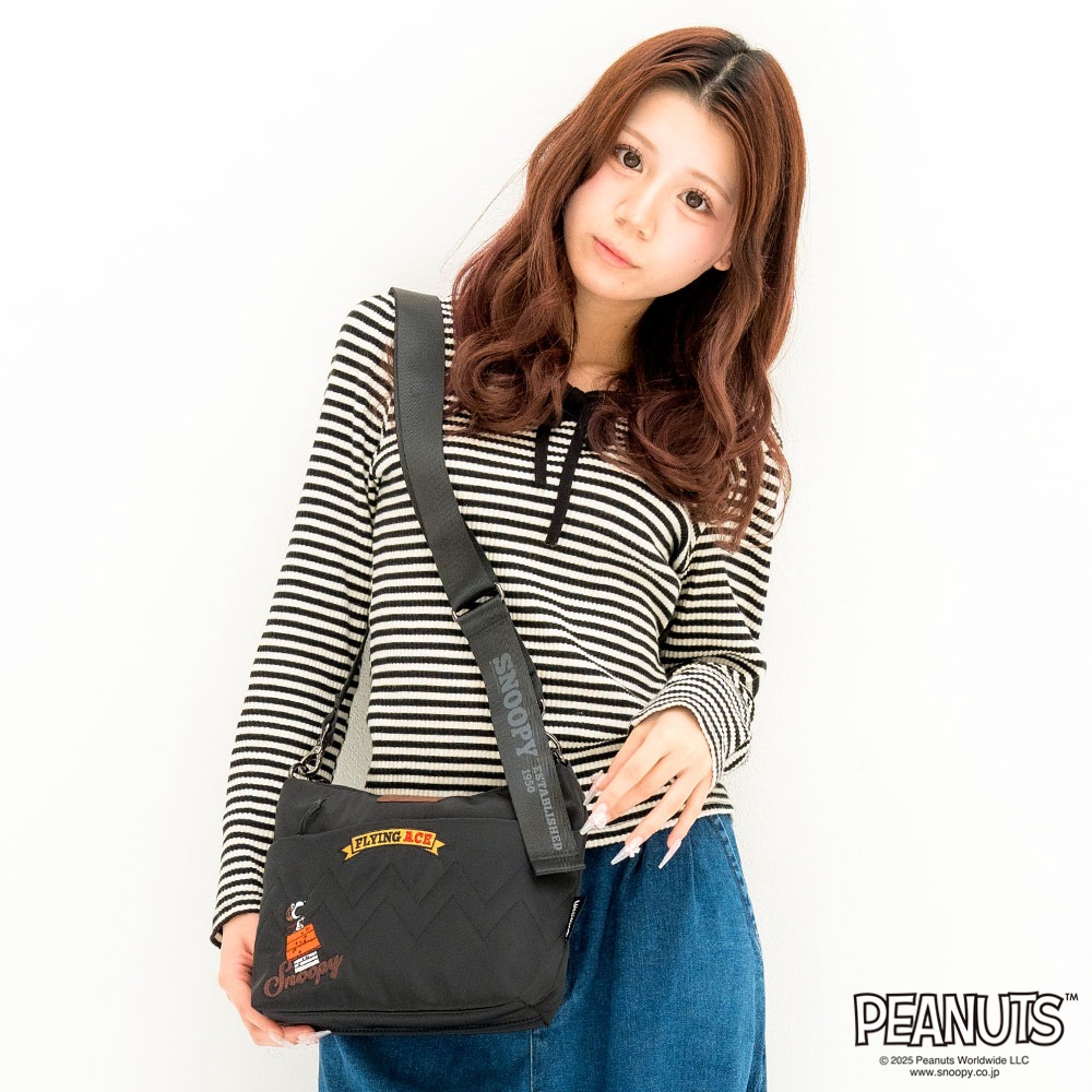 【OUTDOOR PRODUCTS】<br>PEANUTSコレクション スヌーピー ミニショルダー ODB033