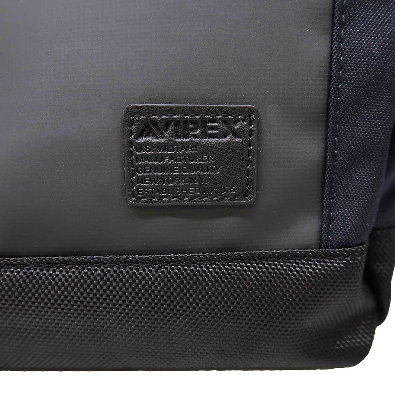 【AVIREX】フラップショルダーバッグAVX592