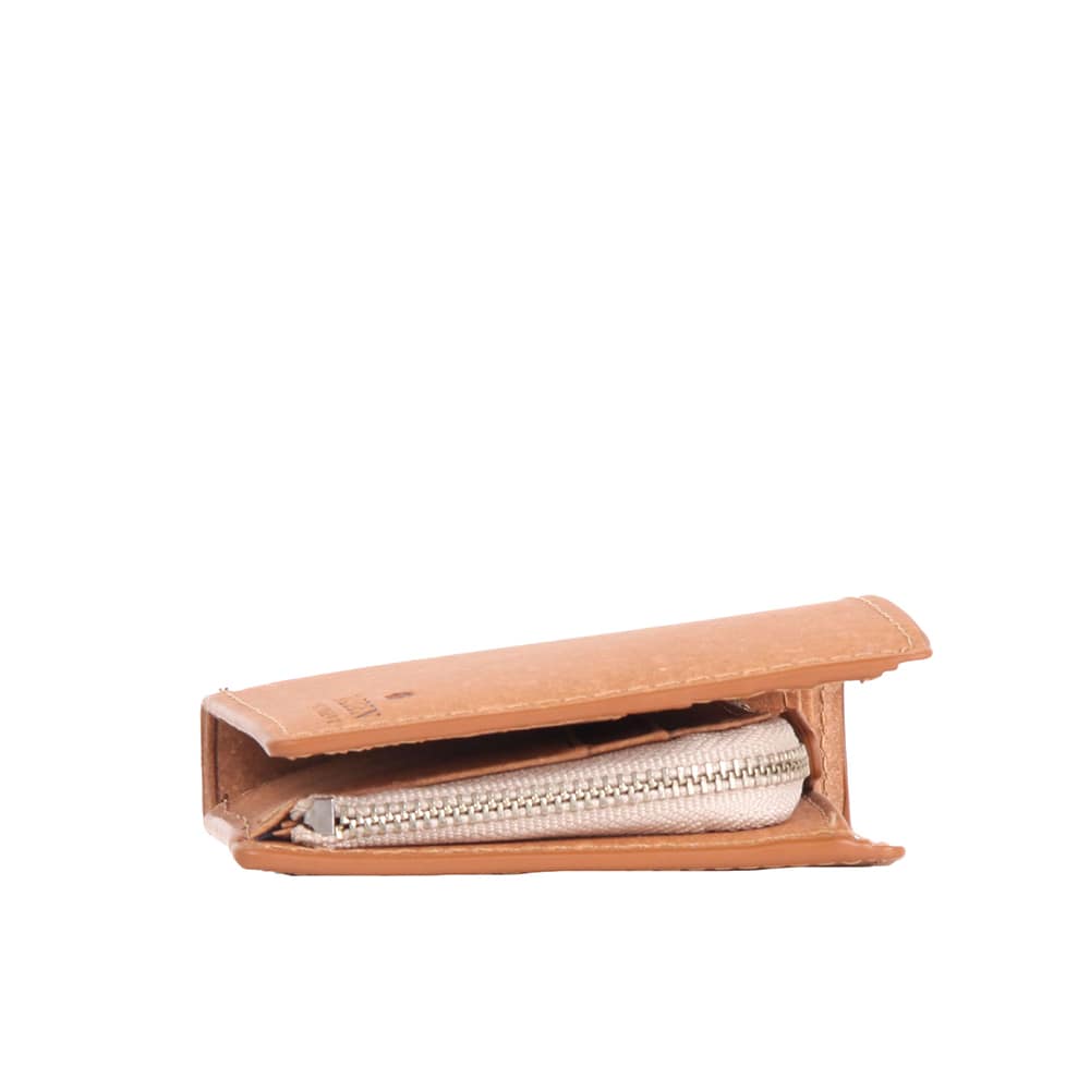 【MADDEN EQUIPMENT】<br>二つ折り財布 MEA104