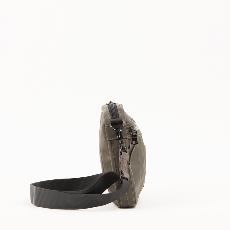 【AVIREX】ミリタリーミニショルダーバッグ AX2020