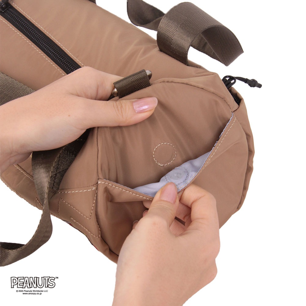 【OUTDOOR PRODUCTS】<br>PEANUTSコレクション スヌーピー ロールボストン ODB027