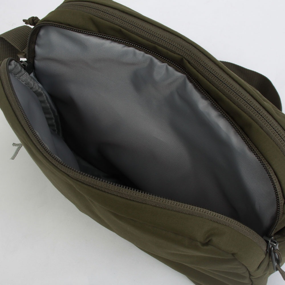 【Columbia】<br>Sunnyside Park LW ショルダーバッグ PU7286