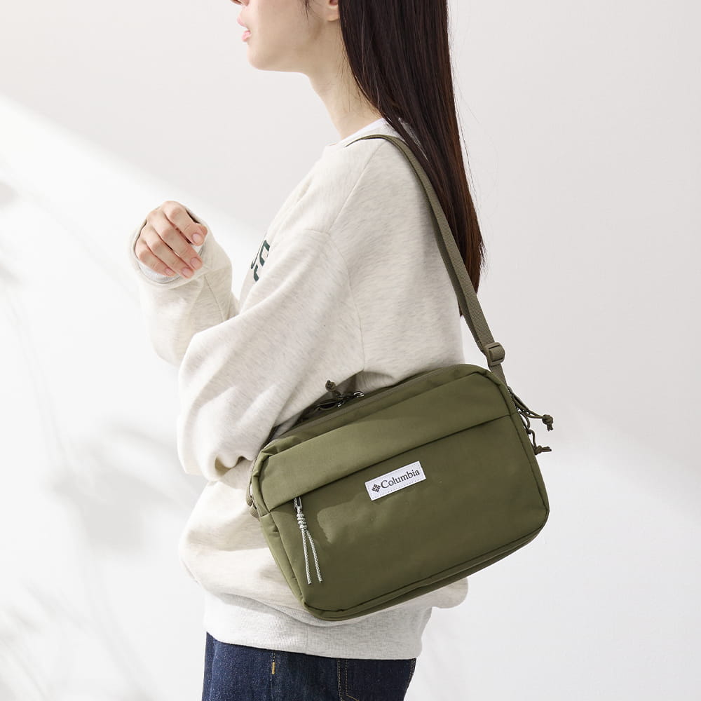 【Columbia】<br>Sunnyside Park LW ショルダーバッグ PU7286