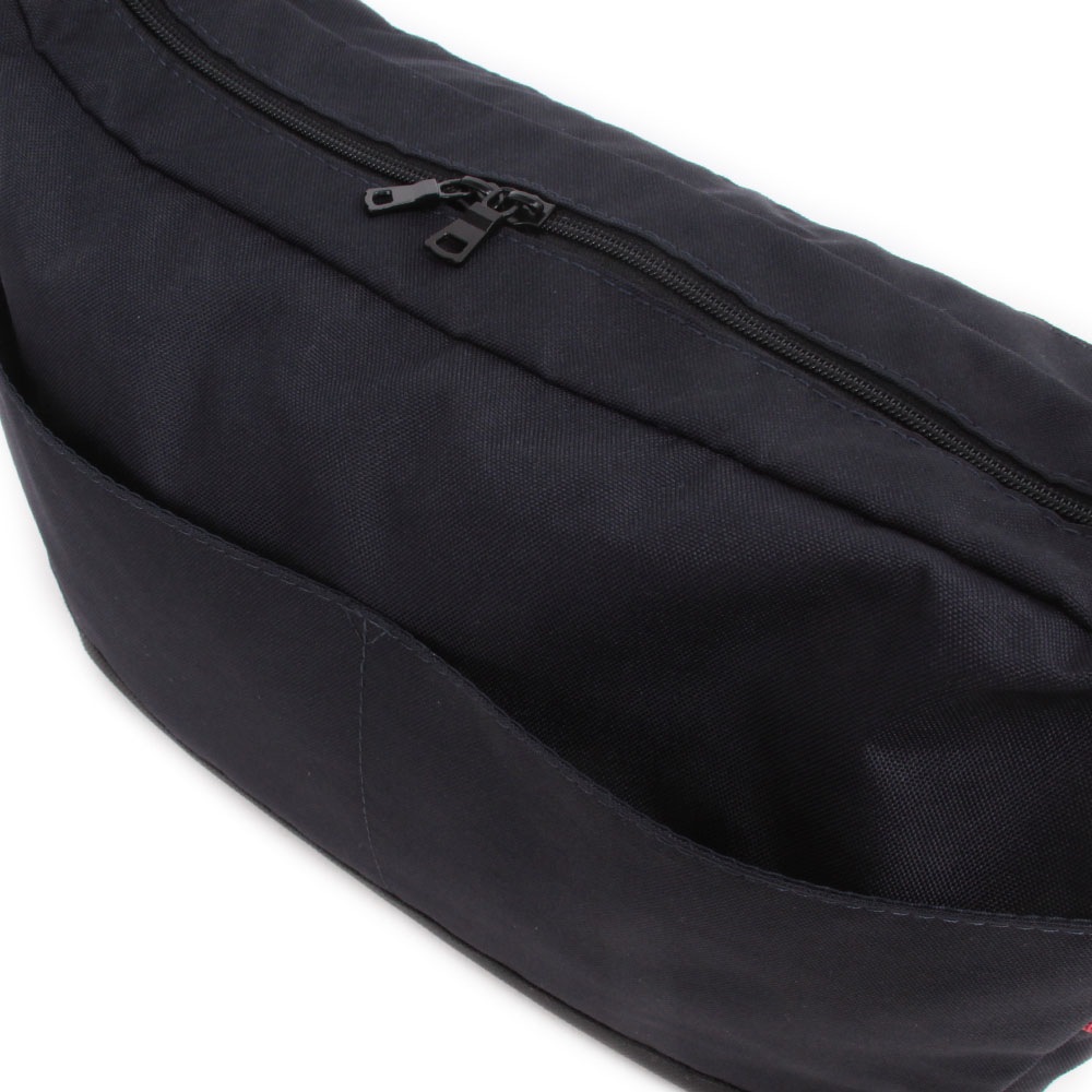 【AVIREX】ショルダーバッグ　AVX602