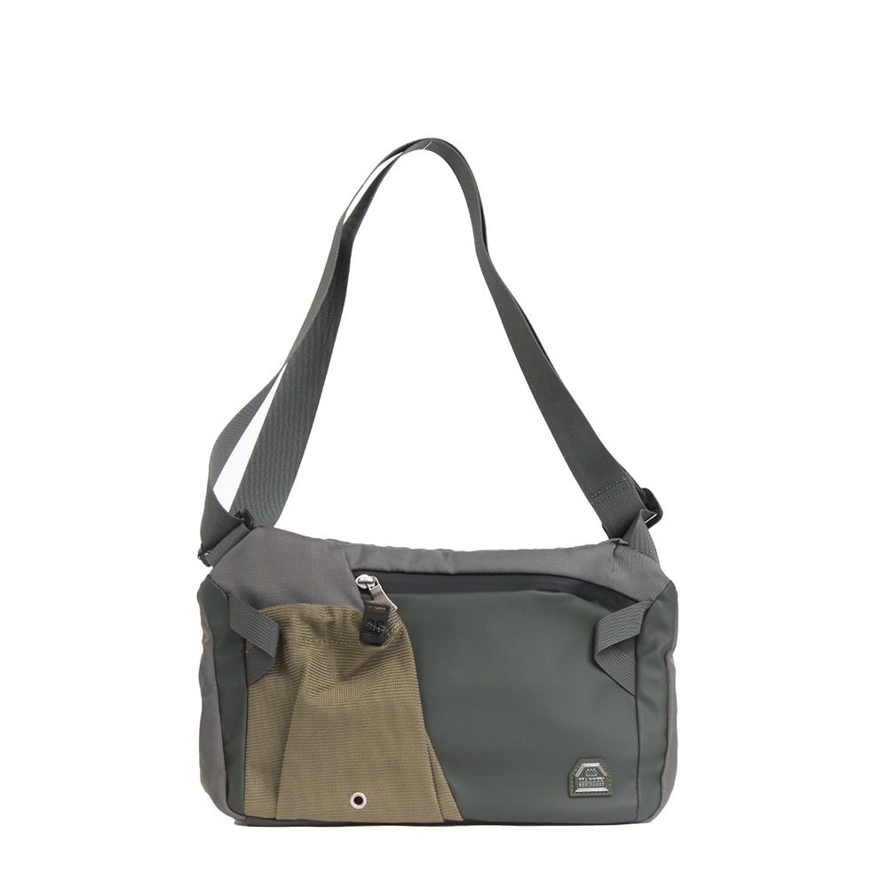 【MADDEN EQUIPMENT】<br>ELBERT ショルダーバッグ EQPK02