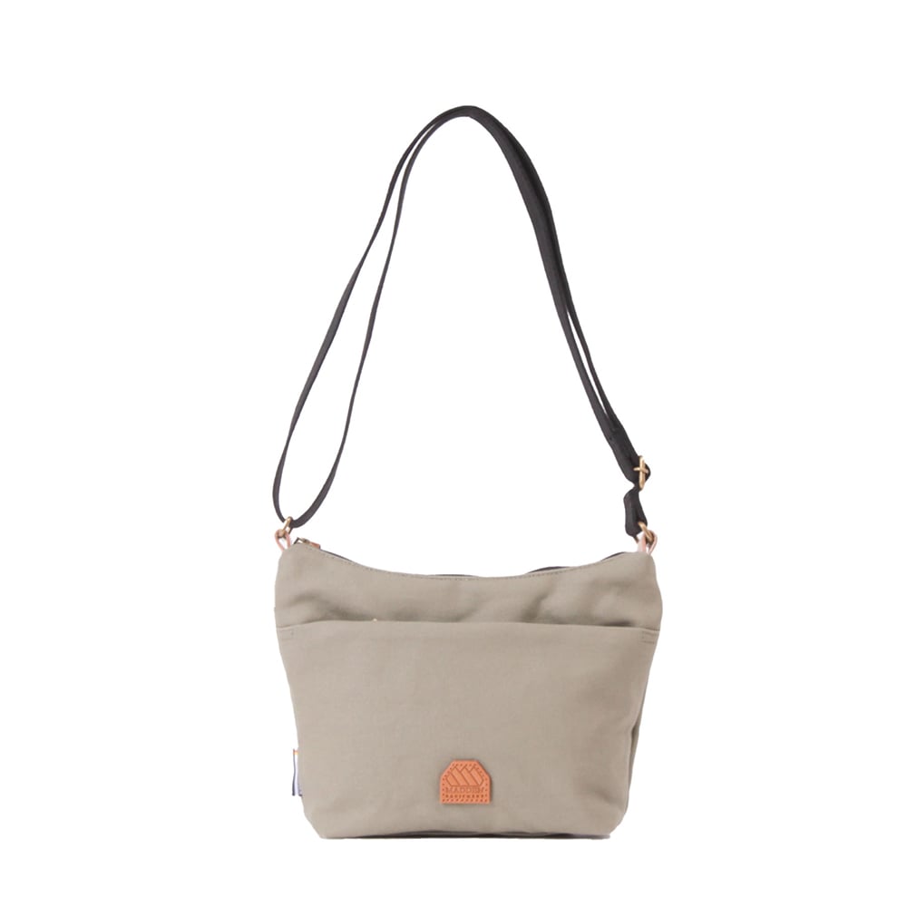 【MADDEN EQUIPMENT】<br>ショルダーバッグ EQHY04