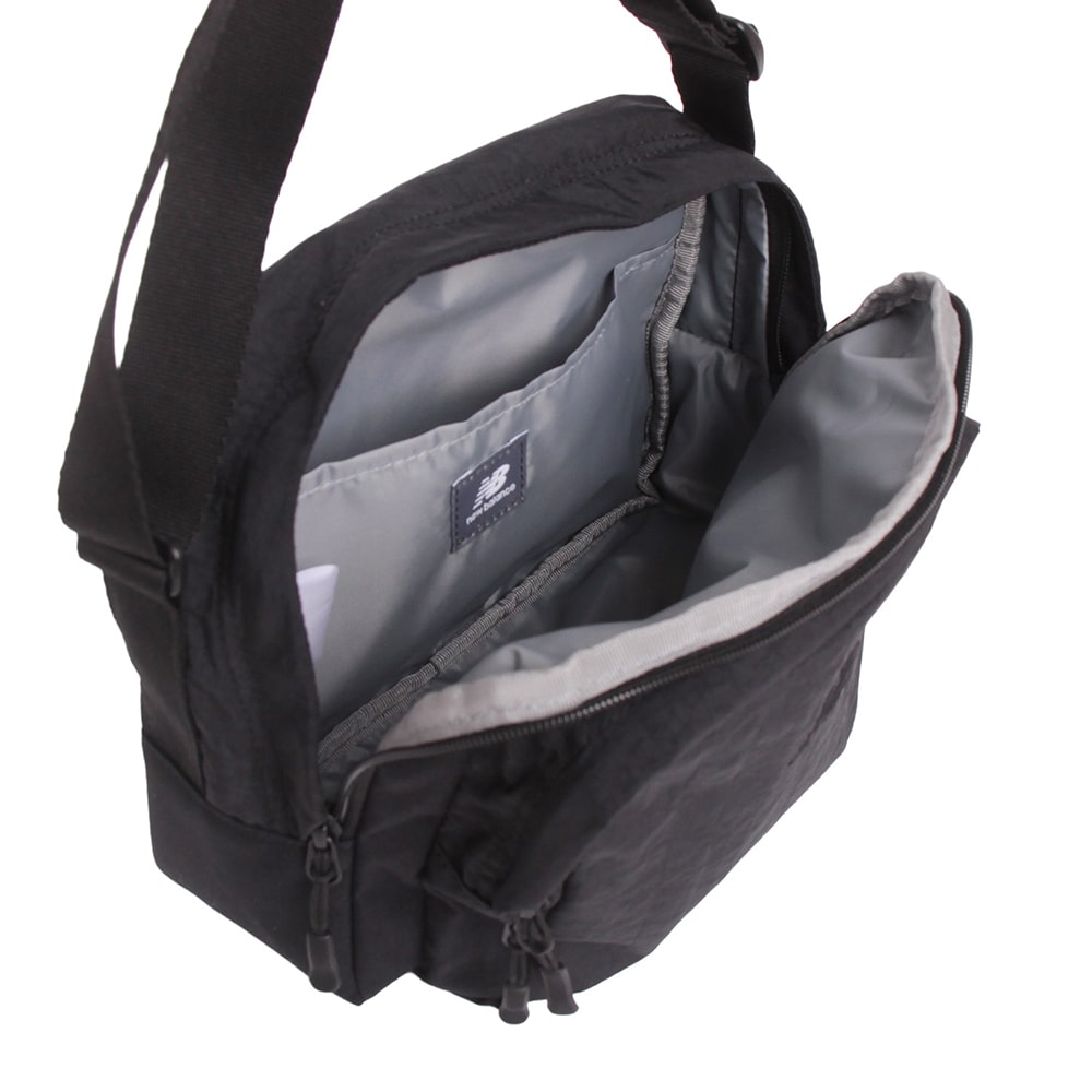 【NewBalance】<br>SQUARE SHOULDER　AC63548