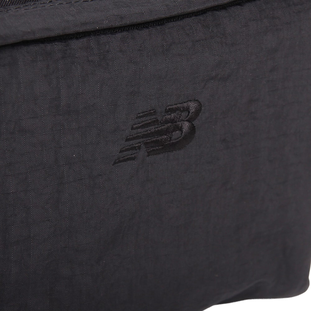 【NewBalance】<br>SQUARE SHOULDER　AC63548