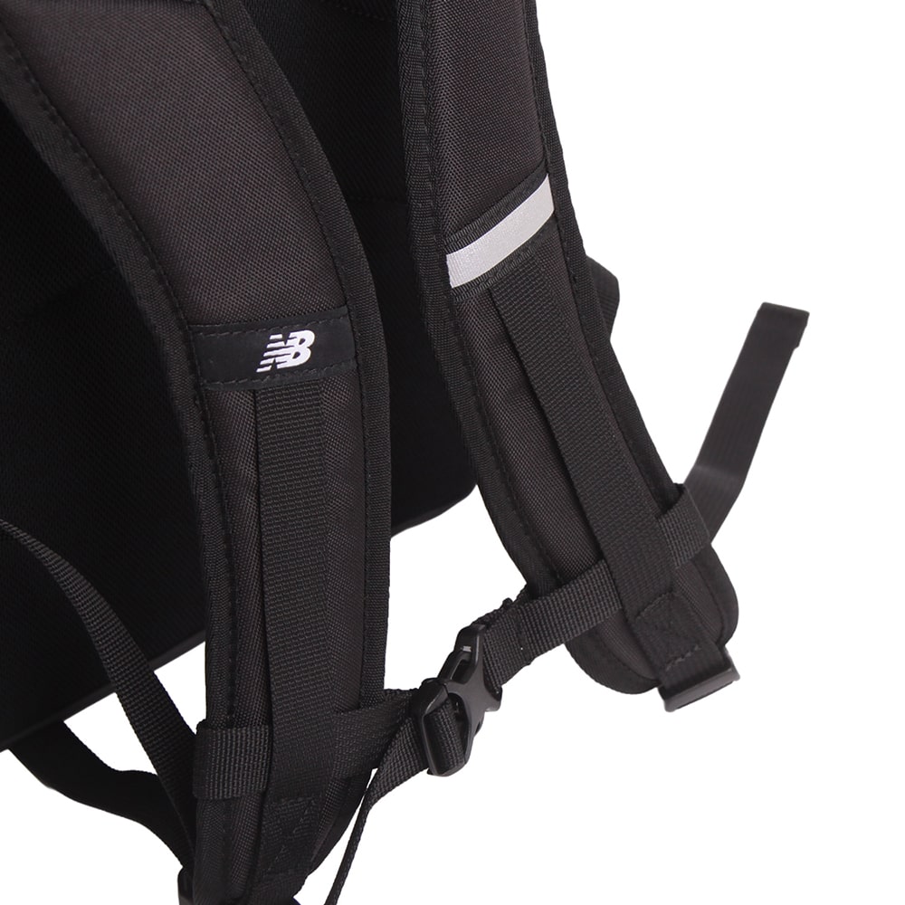 【NewBalance】<br>撥水ボックスリュック 32L　AC3545H