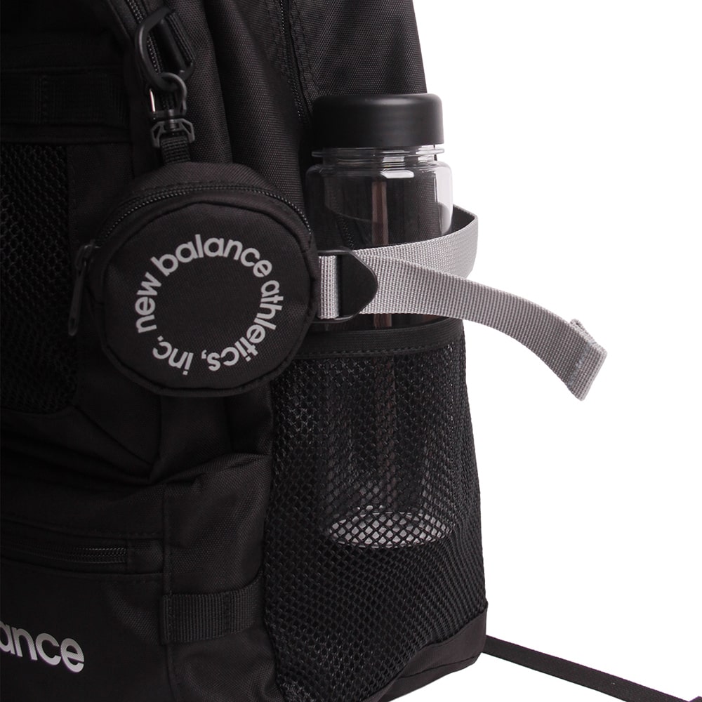 【NewBalance】<br>グラデーションロゴDAY PACK 32L　AC13490