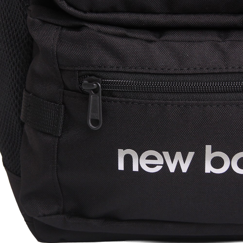 【NewBalance】<br>グラデーションロゴDAY PACK 32L　AC13490