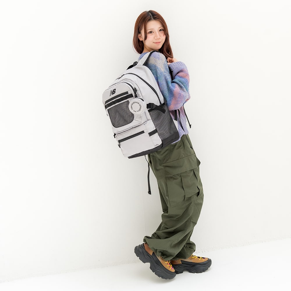 【NewBalance】<br>ポーチ付きDAY PACK 32L　AC5329H
