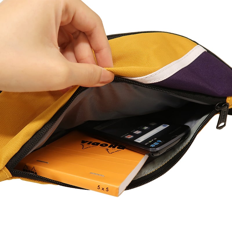 【AVIREX】ボディバッグ　AX2003