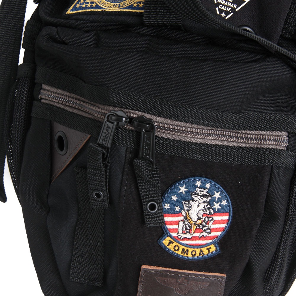 ≪Lightning（ライトニング）掲載商品≫<br>【AVIREX】<br>TOPGUN3 ワンショルダー AVX305N