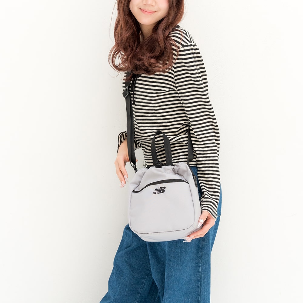 【NewBalance】<br>ドローコードショルダーポーチ　AC7297G