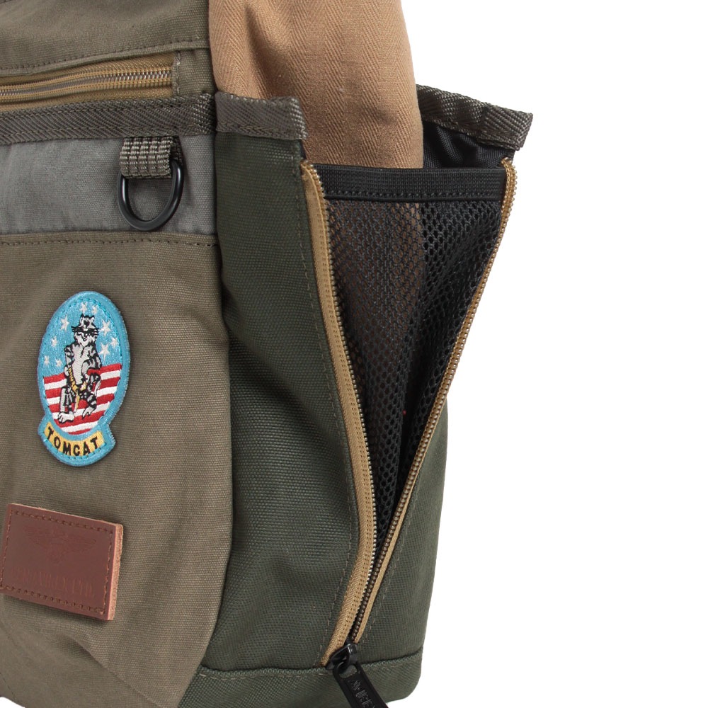 ≪Lightning（ライトニング）掲載商品≫<br>【AVIREX】<br>TOPGUN3 ショルダーバッグ AX1170N