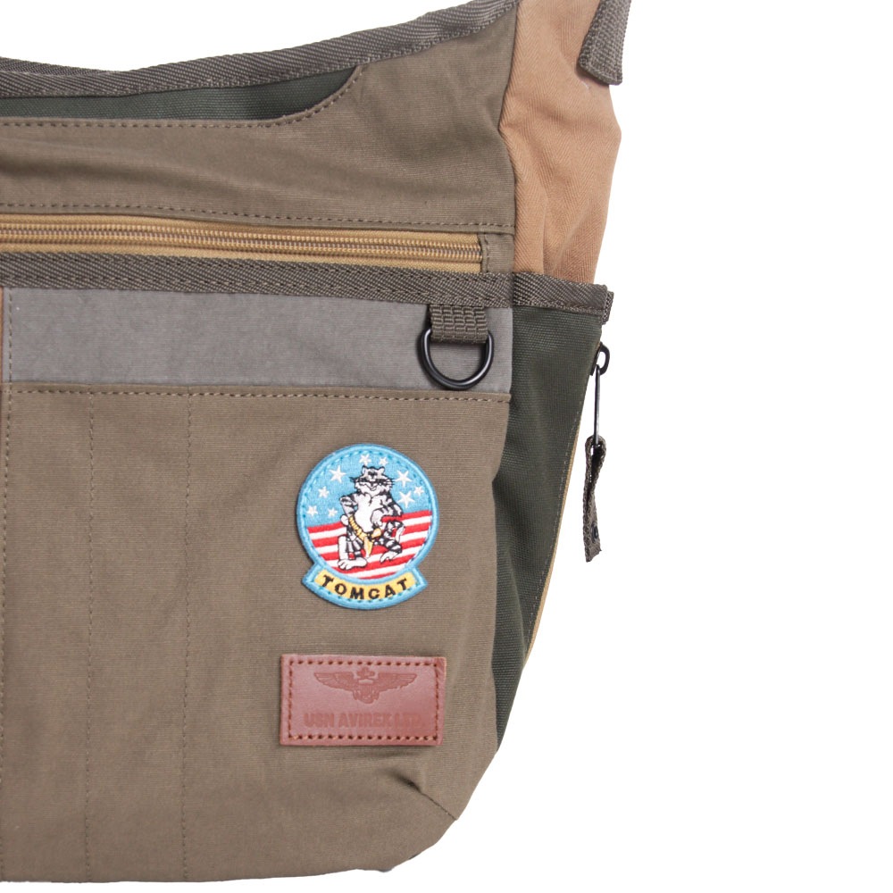 ≪Lightning（ライトニング）掲載商品≫<br>【AVIREX】<br>TOPGUN3 ショルダーバッグ AX1170N