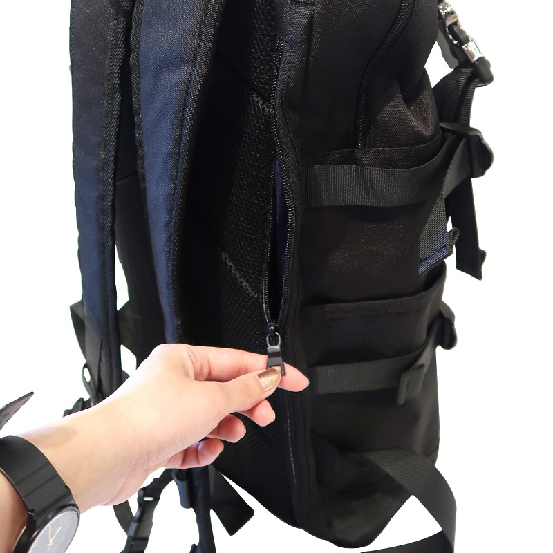 【AVIREX】　被せリュック　AVX594