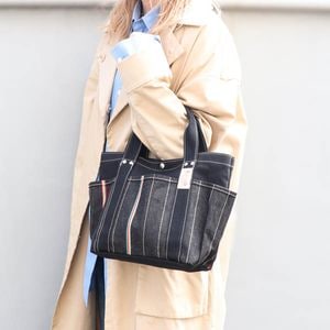 2025 Autumn【U113】4ポケットトートS(ムッシュ ノワール/MONSIEUR Noir)※無地生地…ブラック