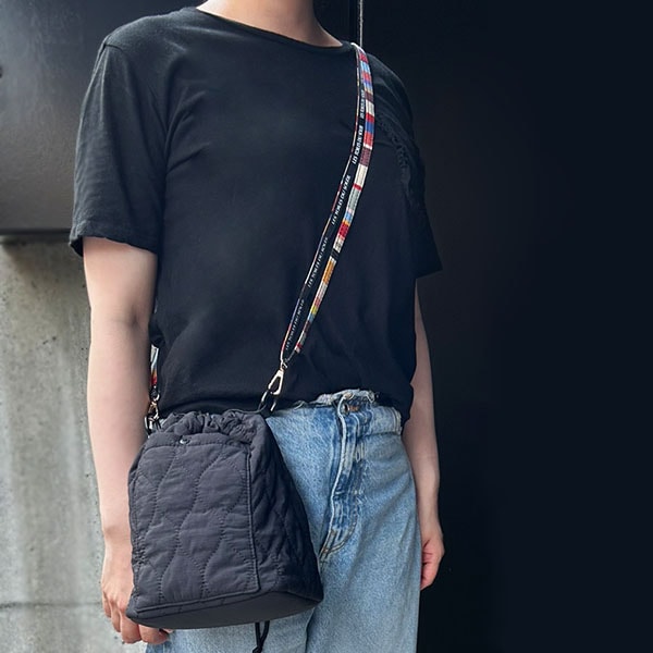 AG001ۥޥͥåȥå(ХΥ /CABANON Roy)