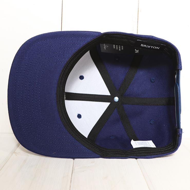 ���ʥåץХå�����å� ˹�� BRIXTON �֥ꥯ���ȥ� OATH III SNAPBACK 10777 WHNWB 25SU ��������Ź������