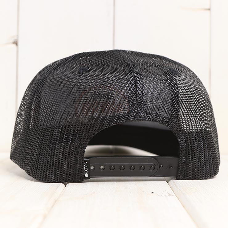BRIXTON �֥ꥯ���ȥ� HENRY MP TRUCKER HAT ���ʥåץХå� ��å��奭��å� ˹�� ��� ��ǥ����� 12033 BLACK 26SP ��������Ź������