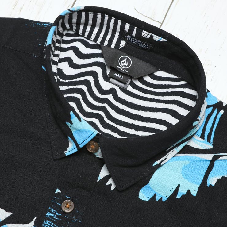 VOLCOM ボルコム RESIN LEAF S/S SHIRT クリックポスト対応] VOLCOM ボルコム RESIN LEAF S/S SHIRT 半袖
