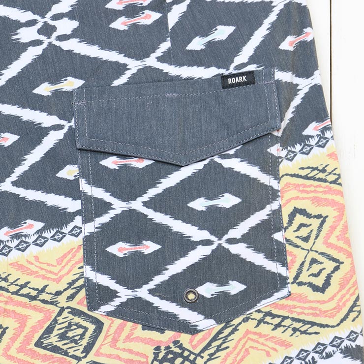 ������̵����THE ROARK REVIVAL ����������Х��Х� CHILLER BENI BOARDSHORTS 17��󥰥� �ܡ��ɥ��硼�� �����եѥ�� RB351