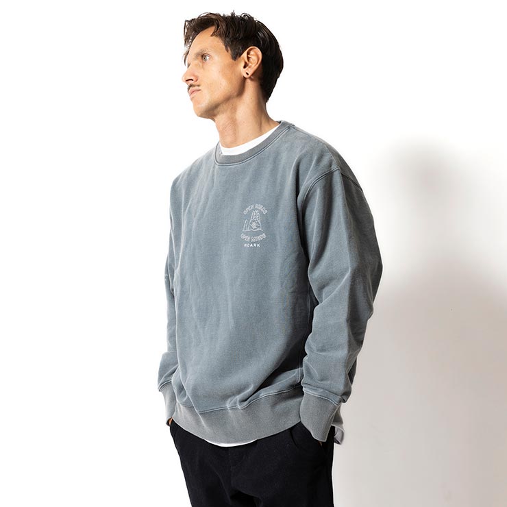 THE ROARK REVIVAL ����������Х��Х� 3RD EYE CREW SWEAT �������åȥȥ졼�ʡ� ���롼�ͥå� RSWJ1153-DGY ��������Ź������
