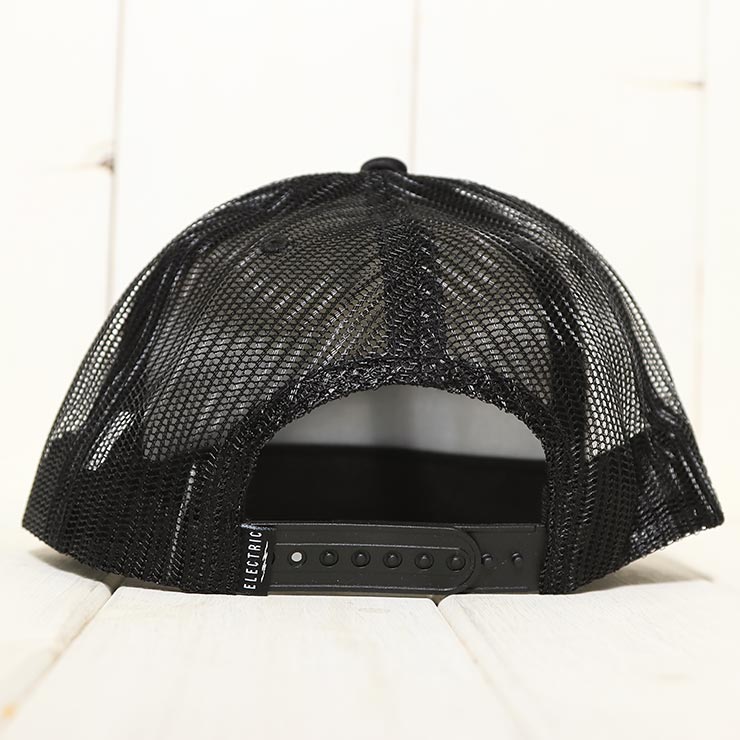 ������̵���ۥ�å��奭��å�  ˹�� ELECTRIC ���쥯�ȥ�å� UNDERVOLT PATCH 5PANEL TRUCKER HAT ECC11T BKW ��������Ź������