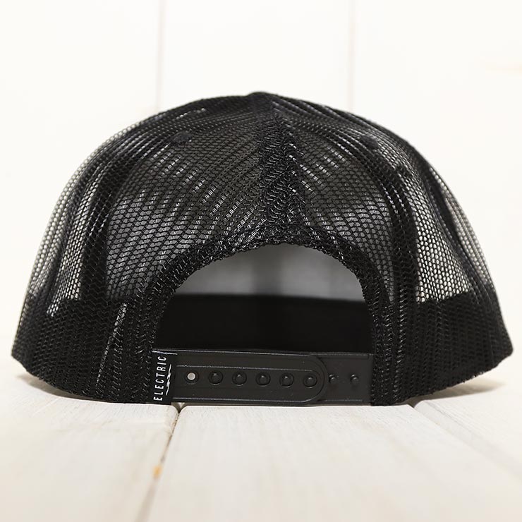 ������̵���ۥ�å��奭��å�  ˹�� ELECTRIC ���쥯�ȥ�å� UNDERVOLT PATCH 5PANEL TRUCKER HAT ECC11T BLK ��������Ź������