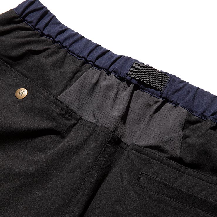 ̵ۥ硼 ϡեѥ ƥå硼 THE ROARK REVIVAL ХХ TRAVEL SHORTS ROAMFREE RSJ1122-BLK 25SU Ź
