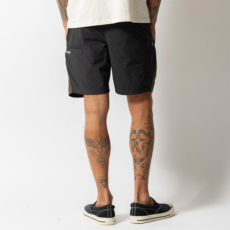 ROARK ロアーク ショートパンツ メンズ ハーフパンツ テックショーツ