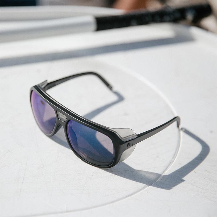 ELECTRIC ���쥯�ȥ�å� STACKER STACKER - MATTE BLACK / M BLUE POLAR PRO ���󥰥饹 �ޥåȥ֥�å� / M �֥롼�ݡ��顼 PRO �и���� ��� ��ǥ����� ��������Ź������