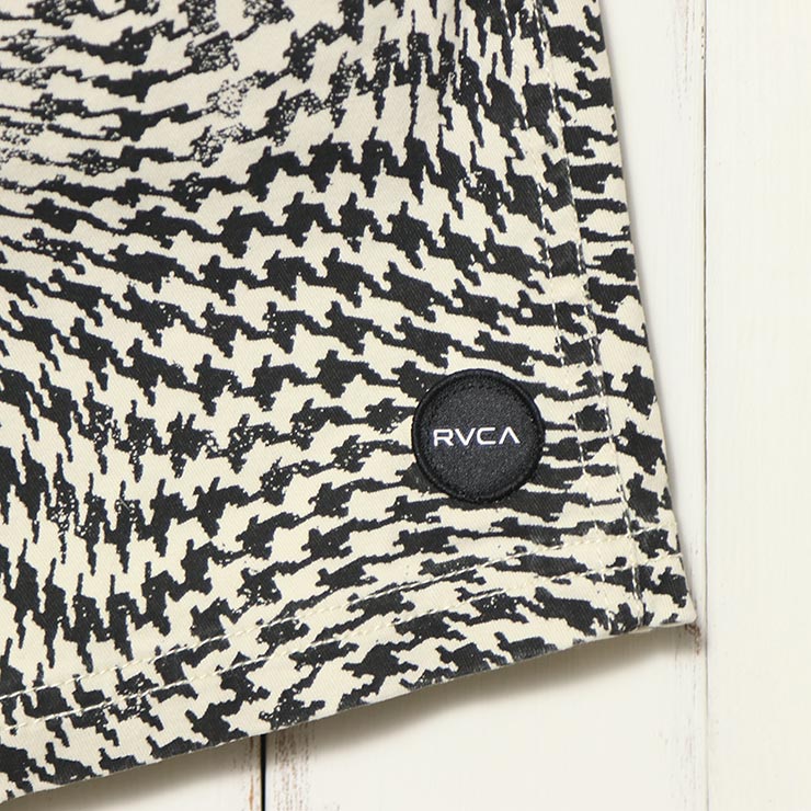 [����å��ݥ����б�] ���ȥ�å����硼�� �ϡ��եѥ�� RVCA �롼�� ESCAPE PRINT ELASTIC WALKSHORTS 17 M2011REP