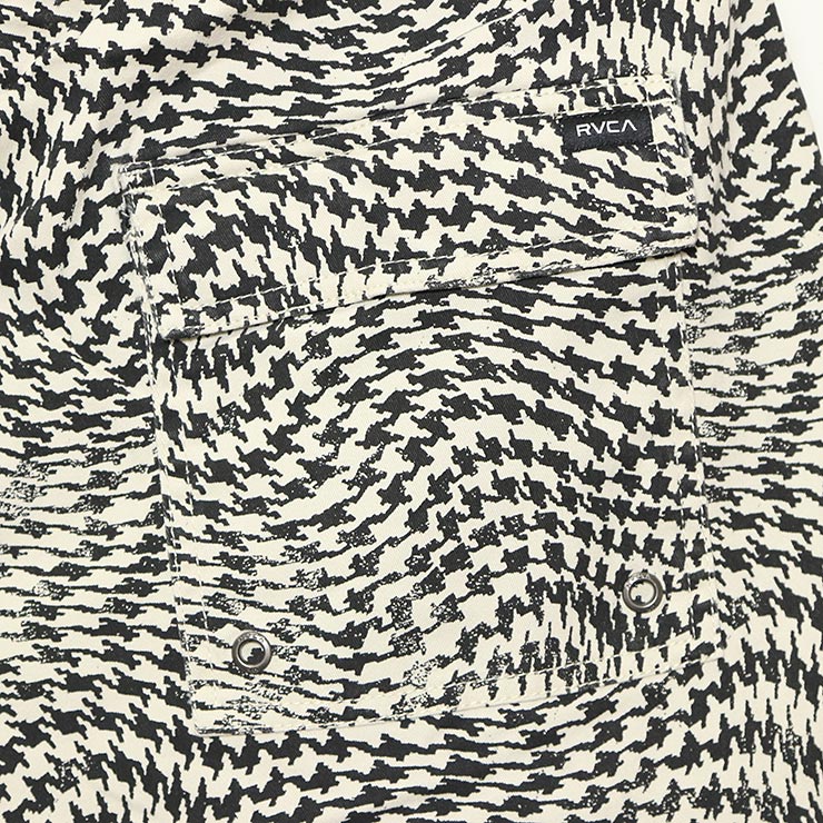 [����å��ݥ����б�] ���ȥ�å����硼�� �ϡ��եѥ�� RVCA �롼�� ESCAPE PRINT ELASTIC WALKSHORTS 17 M2011REP