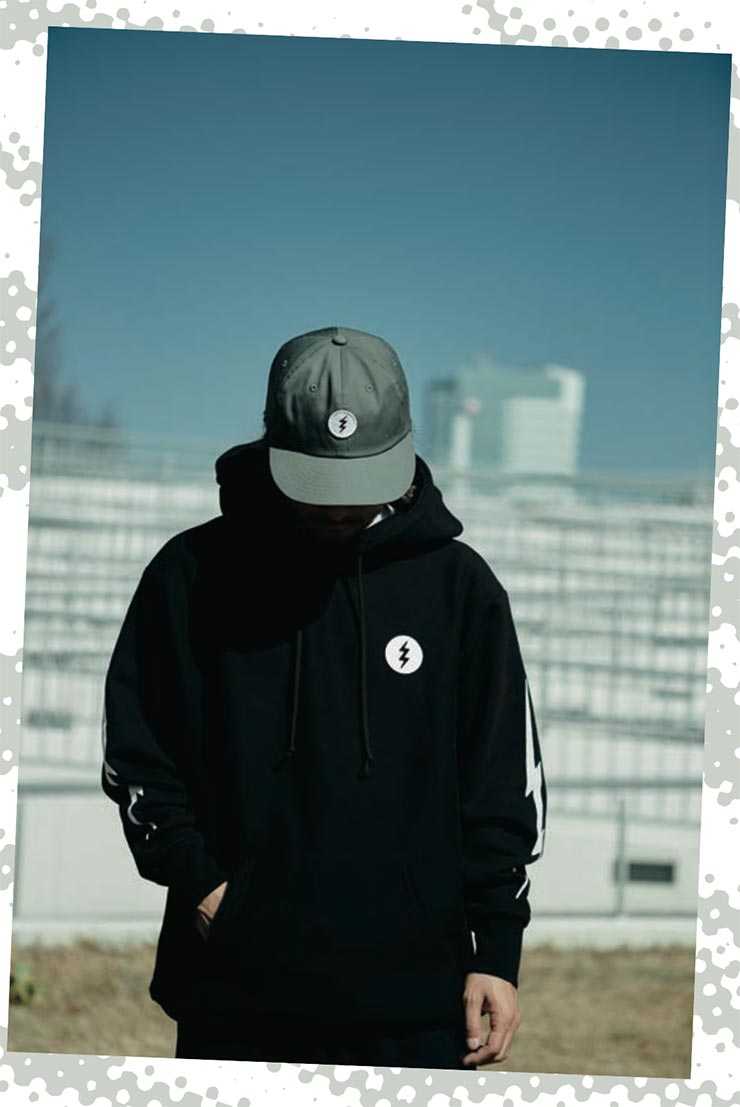 �ץ륪���С��ѡ����� �ա��ǥ� ELECTRIC ���쥯�ȥ�å� ICON LOGO HOOD E24FU01 BLK ��������Ź������