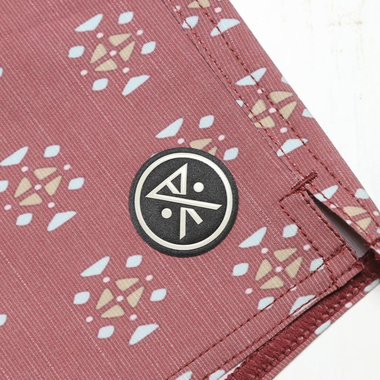 [����å��ݥ����б�] THE ROARK REVIVAL ����������Х��Х� CHILLER BLUE STRIPE BOARDSHORTS �ܡ��ɥ��硼�� �����եѥ�� RB271