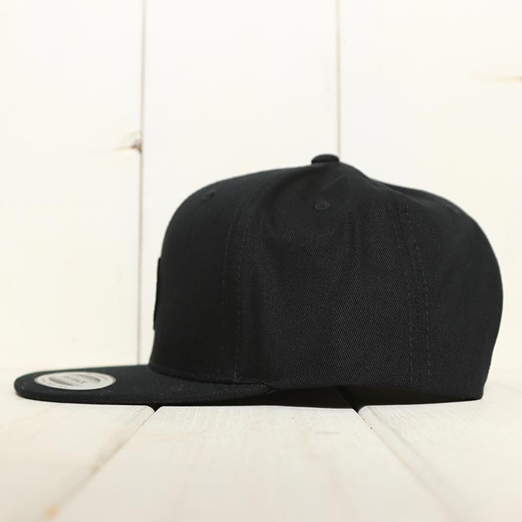 ������̵���ۥ��ʥåץХå�����å� ˹�� VOLCOM �ܥ륳�� �����륳�� QUARTER TWILL HAT D5512322 BLK ��������Ź������