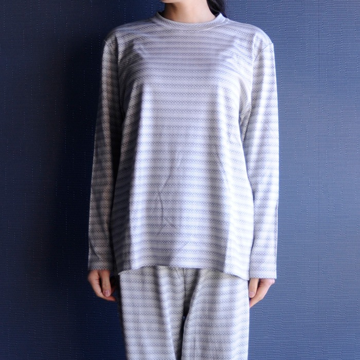 果実柄パジャマ シルク70％ 綿30% レディース 吸湿 保湿 蒸れにくい 肌に優しい 天然素材 楽々上下パジャマ 寝巻き 寝間着 部屋着 ルームウェア ナイトウェア 吸湿 保湿 蒸れにくい 肌に優しい プレゼント 実用的 汗取り 冷え対策 美肌 防臭 ギフト 京都 秋冬 暖かい バレンタイン