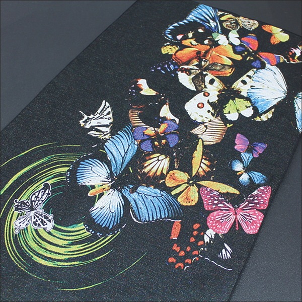 15％OFF】幻想的な蝶のマルチクロス(写真ジャカード織) | グッズ