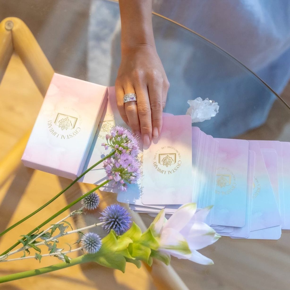 長谷川エレナ朋美　クリスタルカード&ローズクオーツ限定セット 長谷川エレナ朋美セレクト - クリスタルカード通販｜ルミエール