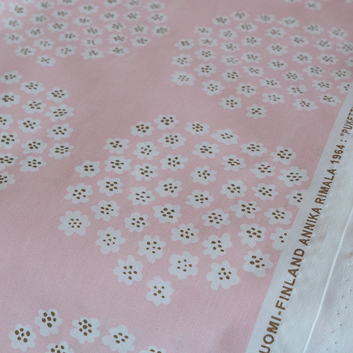 �����ϡ�2026SS���� �ޥ��å� ���� marimekko Puketti �ץ��åƥ� ��3�� ��col318�͡�col913�͡�col618�͢�