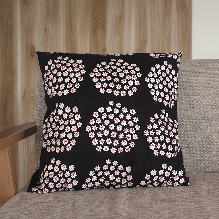 �����ϡ�2026SS���� �ޥ��å� ���� marimekko Puketti �ץ��åƥ� ��3�� ��col318�͡�col913�͡�col618�͢�