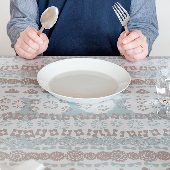 ��20���� �̲��� �ơ��֥륯���� ��160��145cm ����120��80cm��3��4�ͳݤ��ơ��֥�ˤ������᥵������