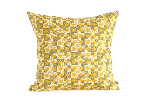 �ڥ��å���󥫥С��ۥ��������ҥå顿STUDIO HILLA���ɥߥΡ�domio ��