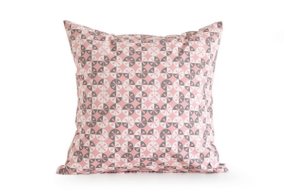 �ڥ��å���󥫥С��ۥ��������ҥå顿STUDIO HILLA���ɥߥΡ�domio ��