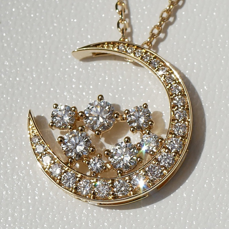 《受注》天然ダイヤ 奇跡のムーンネックレス
