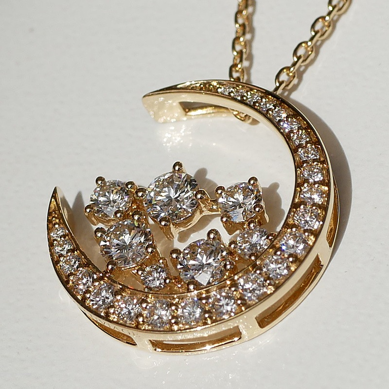 《受注》天然ダイヤ 奇跡のムーンネックレス